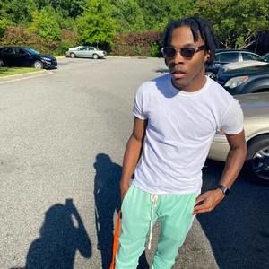 Meet your Posher, Tariq